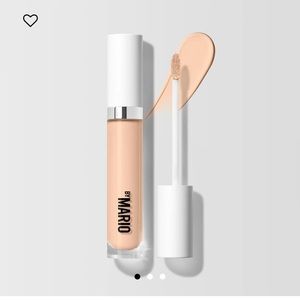 NEW! Makeup by MARIO SURREALSKIN
AWAKENING CONCEALER